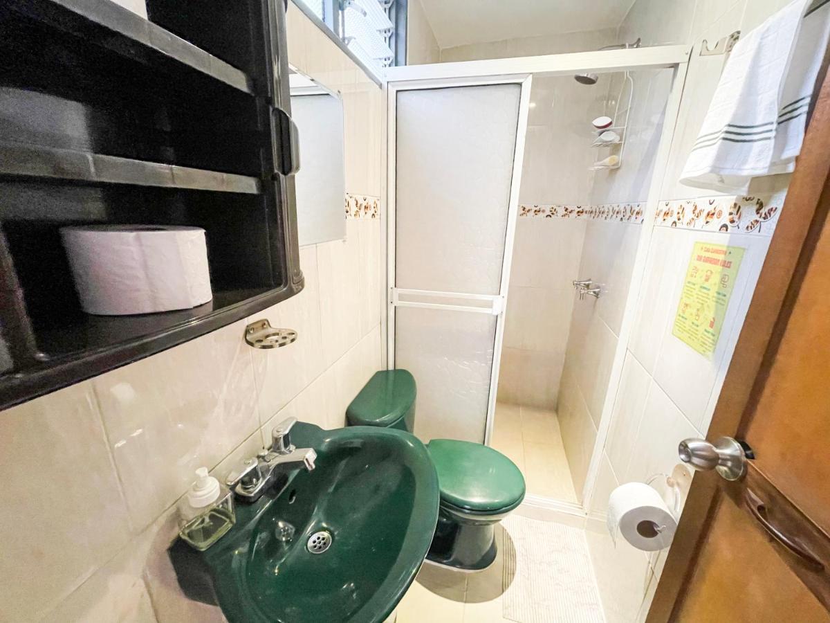 Casa Clandestina Guest House 麦德林 外观 照片