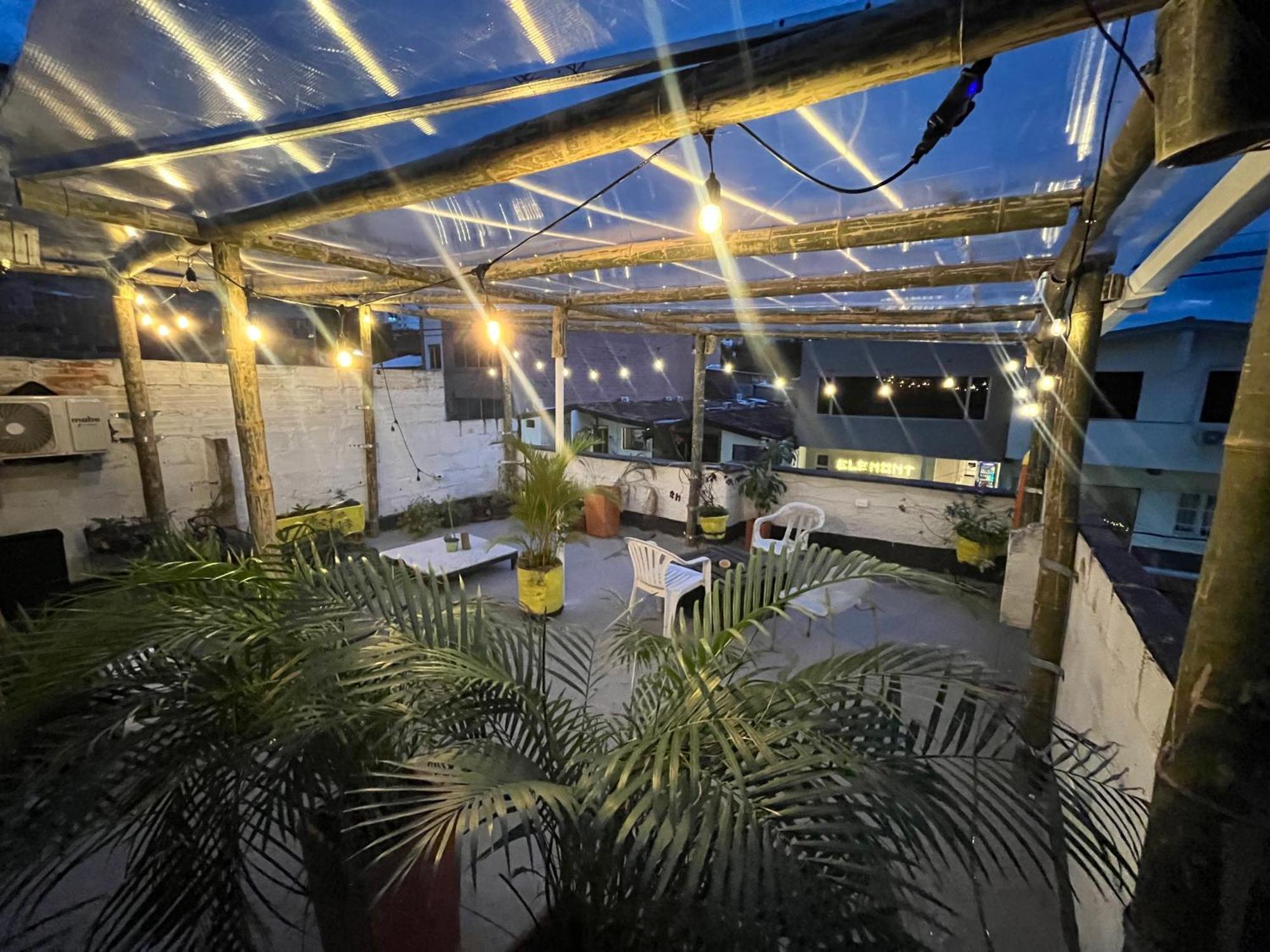 Casa Clandestina Guest House 麦德林 外观 照片